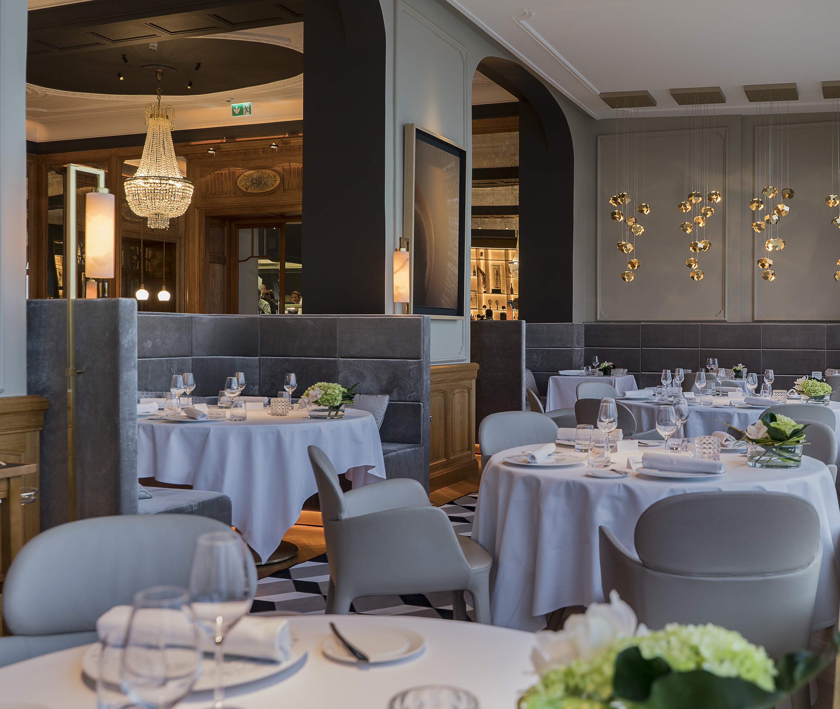 18 Gault & Millau points for the “Stéphane Décotterd” gourmet restaurant at Glion Institute of Higher Education
