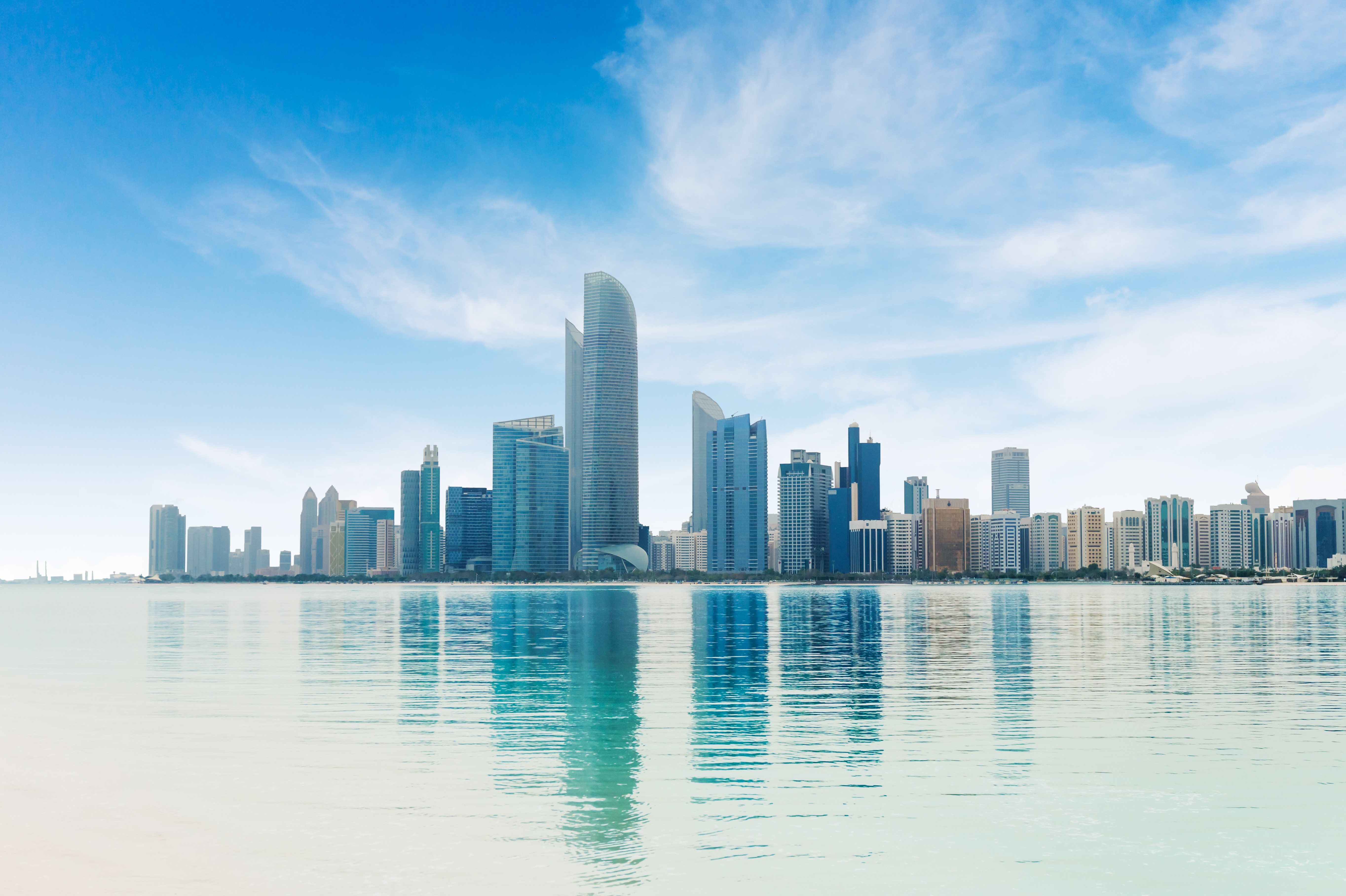 Les Roches to establish region’s first hospitality education academy with Abu Dhabi Department of Culture and Tourism